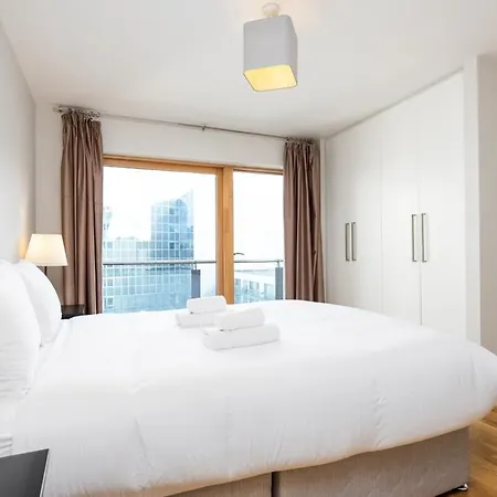 Modern 2 Bed - 8min To Grand Canal Dock Station