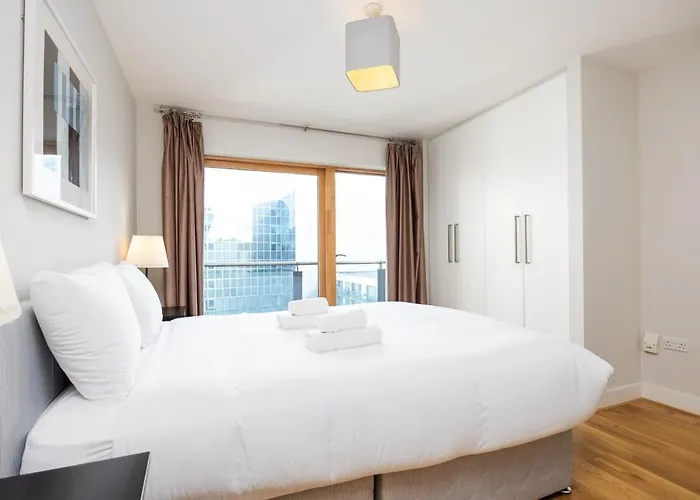 Modern 2 Bed - 8min To Grand Canal Dock Station