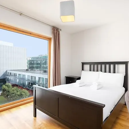 Modern 2 Bed - 8min To Grand Canal Dock Station Apartament